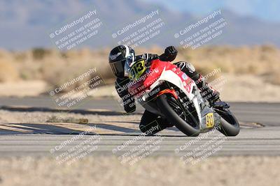 media/Dec-07-2025-CVMA (Sun) [[3e7d2de5dc]]/Race 9-Formula UL Shootout/